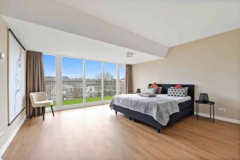 Luxe Penthouse 127m2 Benoordenhout 2 slaapkamers Dakterras