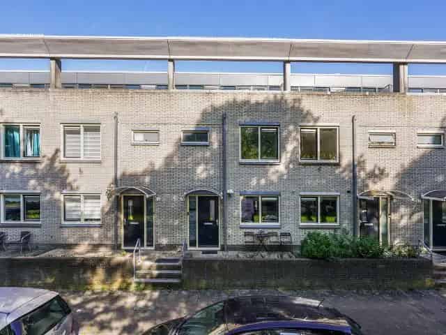 Ruime Eengezinswoning 4 Slaapkamers Tuin Den Haag