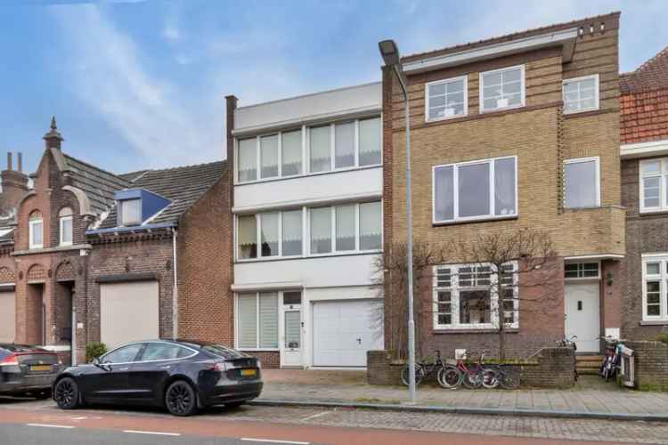 Bedrijfshal Venlo 790m2 met Woning 3 slaapkamers