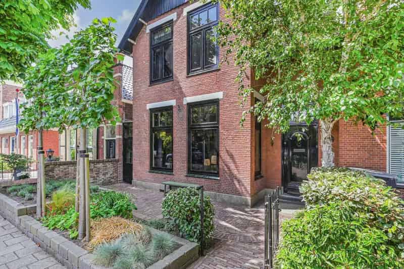 Herenhuis Hoflaan 's-Gravenzande: Karakter, Comfort en Toplocatie