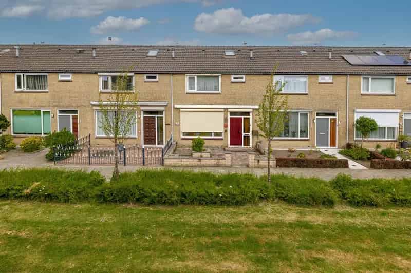 Ruim Gezinshuis Zevenbergen Garage Tuin Modernisering