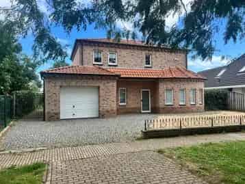 Royale Vrijstaande Woning Postholt Met Oprit En Garage