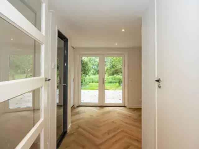 Te Huur: Luxe Vrijstaande Woning Aan Het Water Badhoevedorp