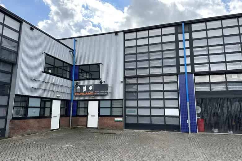 300m2 Bedrijfsruimte te Huur Alphen aan den Rijn
