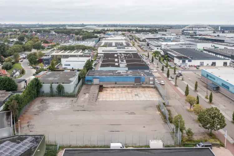Bedrijfshal Hendrik-Ido-Ambacht | Zoek bedrijfshallen te huur: Nijverheidsweg 48 3341 LJ Hendrik-Ido-Ambacht [funda in business]
