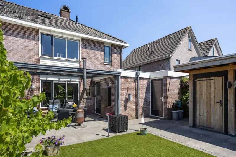Ruime 4 Slaapkamers 2 1 Kapwoning Moderne Keuken Badkamer Coevorden