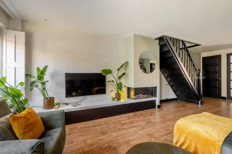 Gezinswoning Purmerend De Gors 4 slaapkamers garage 13 zonnepanelen