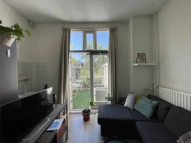 Kamer te Huur Nijmegen Oost Hoog Plafond Balkon