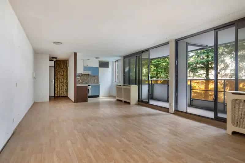 Appartement te koop Bilthoven: Ruim appartement met balkon en garageoptie