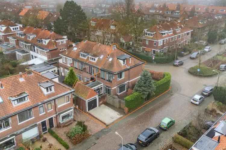 Jaren 30 Hoekwoning Bloemwijk 7 Kamers Garage 2 Badkamers