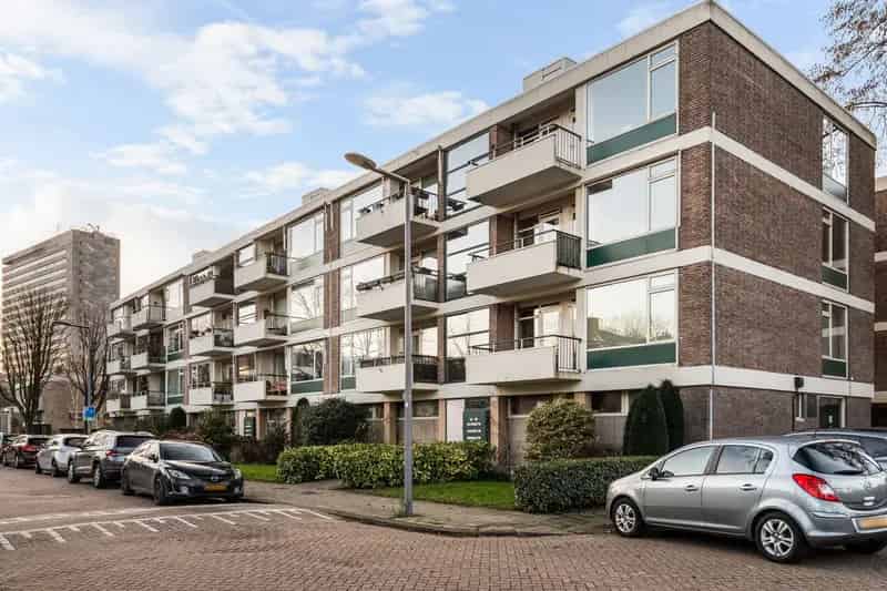 Ruim 3 kamer appartement te koop Kralingen nabij Erasmus Universiteit