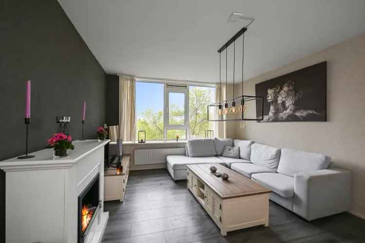 Modern 2-kamerappartement Krommenie Balkon Berging Lift