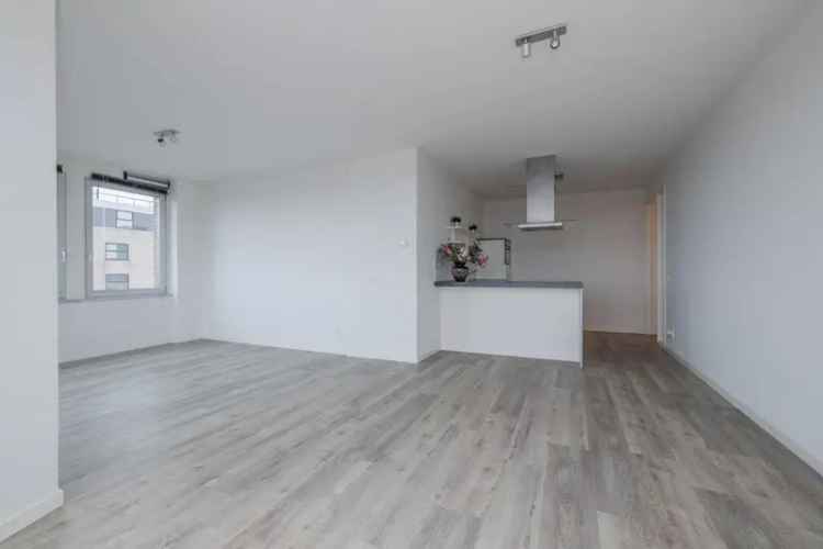 Modern 2-kamer appartement Rotterdam Centrum met parkeerplaats