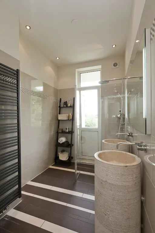 Appartement Oud-West 2 slaapkamers 2 badkamers 80m²