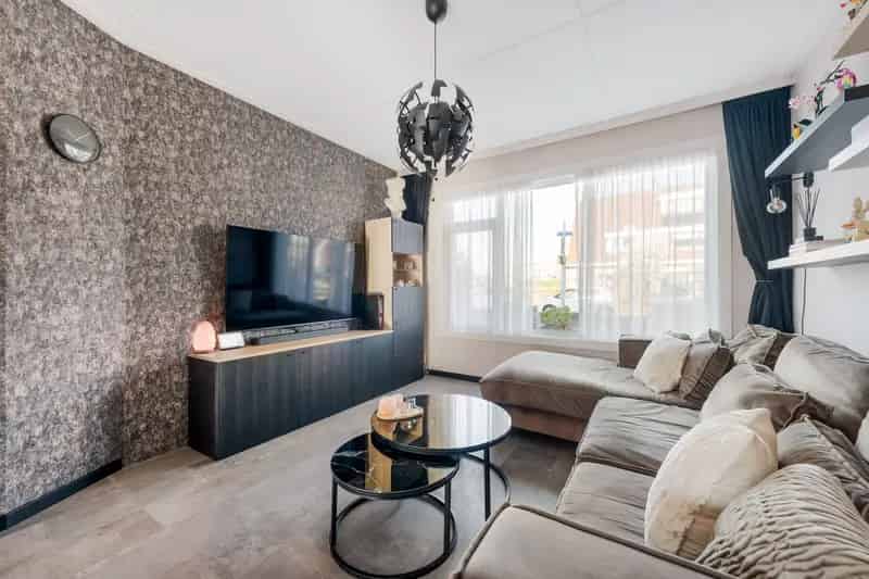 Jaren 30 woning te koop Zwanenburg gerenoveerd