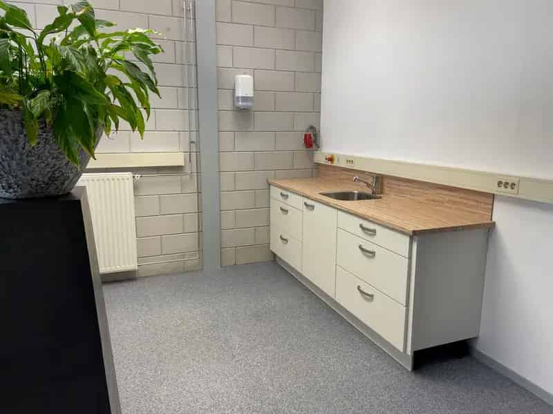 Kantoorruimte te Huur Waalwijk Haven 130m2
