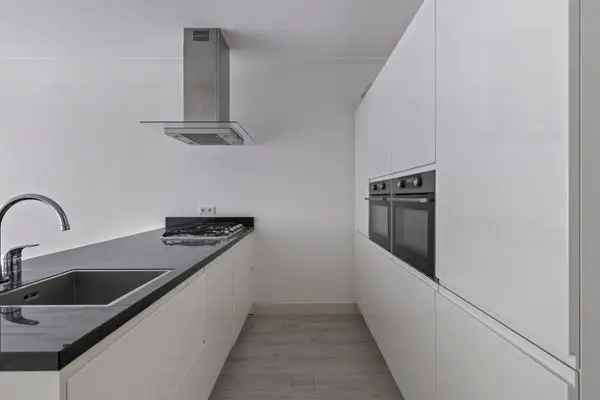 Appartement Amsterdam Kribbestraat: 3 kamers, 2 badkamers, tuin