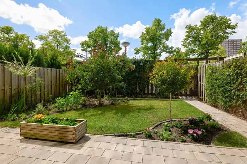 Amsterdam Noord Appartement te koop: Ruim 3-kamer appartement met tuin