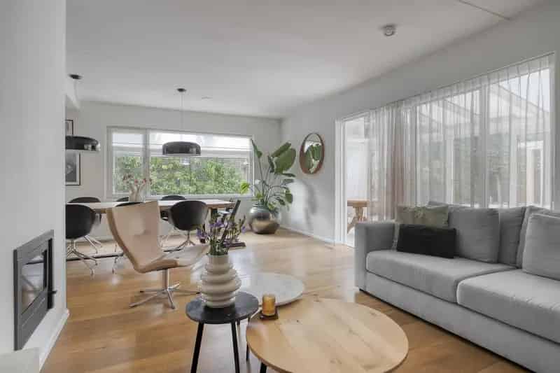 Ruime Instapklare Woning Philippine 4 slaapkamers Serre Grote Tuin