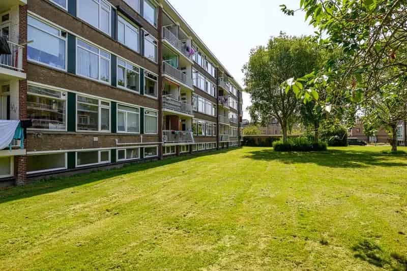Ruim 5 Kamer Appartement Voorburg Nabij Park 4 Slaapkamers