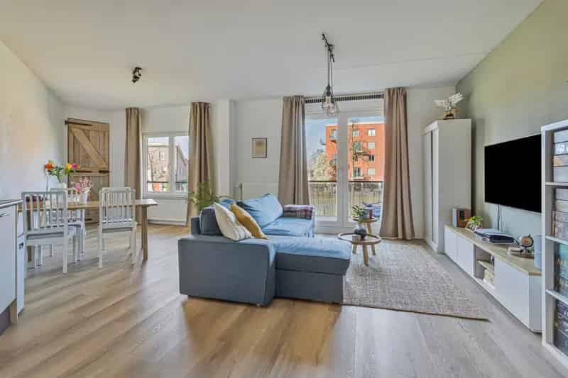 Appartement te koop Pijnacker  Rietlanden  moderne keuken balkon