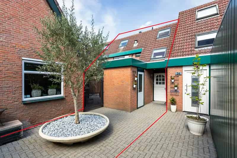Huis te koop Hoogvliet 5 slaapkamers grote tuin