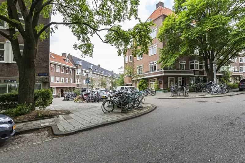 Gestoffeerd 2 Slaapkamer Appartement Amsterdam Zuid Hoofddorppleinbuurt