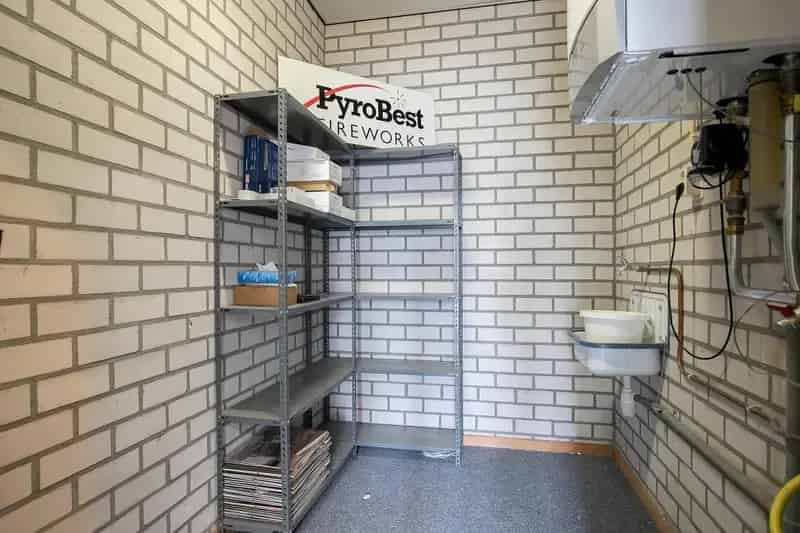 Bedrijfsruimte te huur Best 1434m² inclusief bedrijfswoning