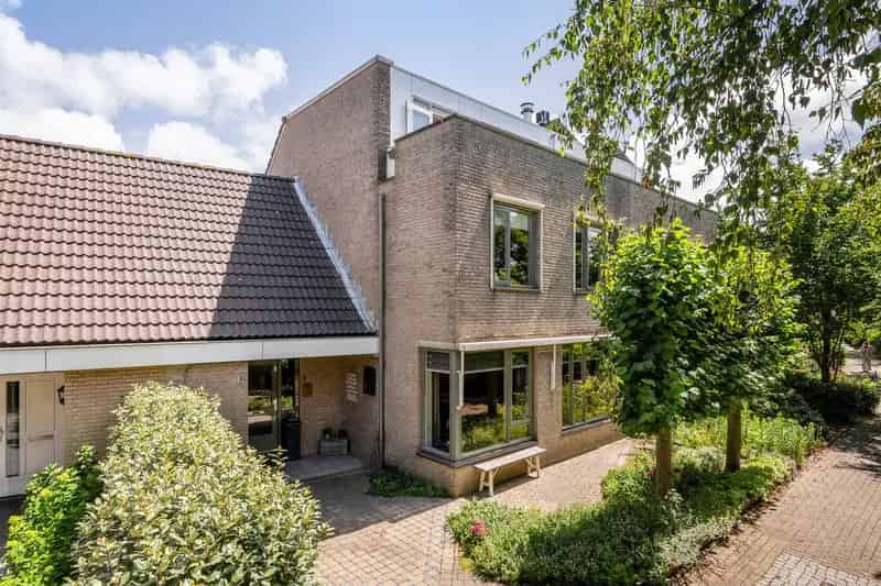 Moderne Tweekapper te Koop s Gravenzande 5 Slaapkamers