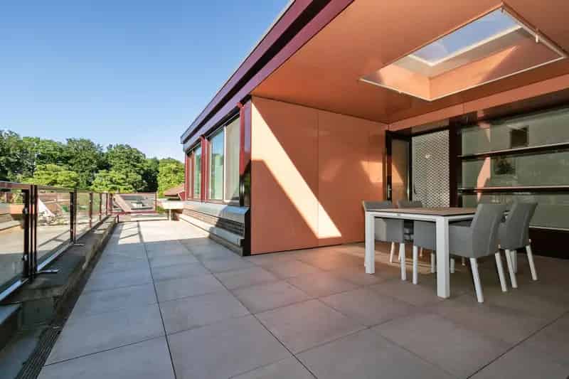 Luxe Penthouse Weert 2 Slaapkamers Groot Dakterras 2 Parkeren