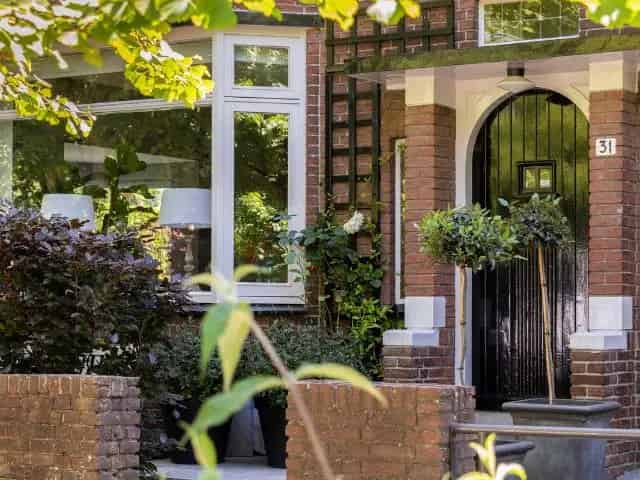 Moderne Hoekherenhuis 5 Slaapkamers Leiden Houtkwartier