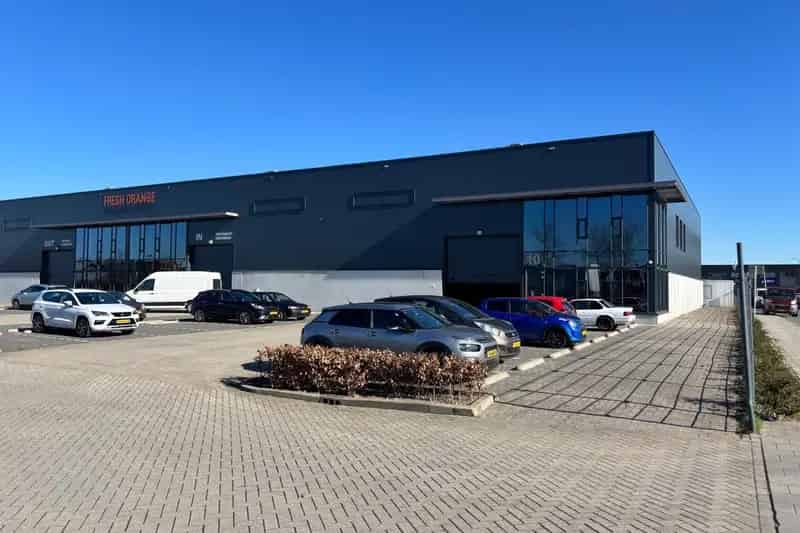 Bedrijfsunit te Huur Bergschenhoek 660m2 Kantoor 100m2 Duurzaam Energielabel A