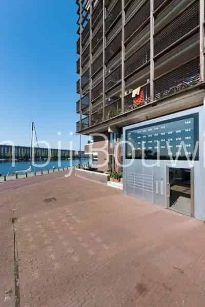 Modern 2-kamerappartement 87m² Borneo-eiland Amsterdam