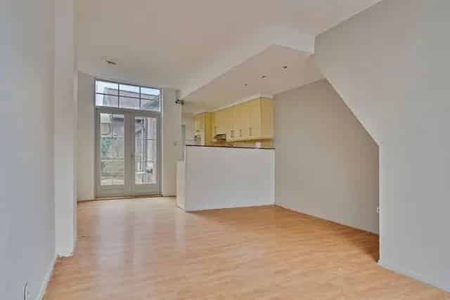 Hoekwoning Zaandam 3 kamers 59m2