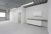 100m2 Bedrijfsruimte te Koop Almere A6