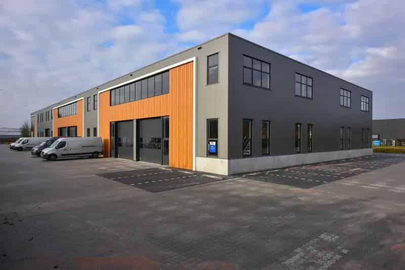 Bedrijfshal te Huur Leusden 745m²