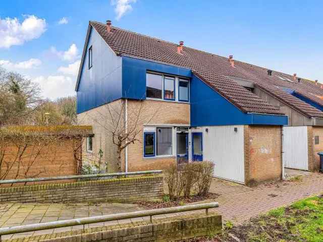 Ruime Hoekwoning Lelystad Nabij Park en Scholen