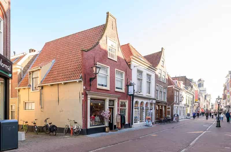 Leids Appartement 46m2 Rijksmonument Houten Balken