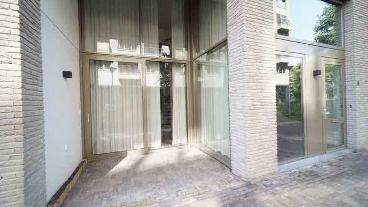 Ruime 3 Kamer Maisonnette Overvecht  Per 1 Juni 2025
