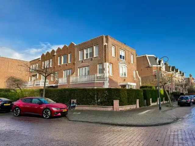 Hoekhuis Haarlem Bosch Vaart 162m2 Gerenoveerd Tuin Zonnepanelen