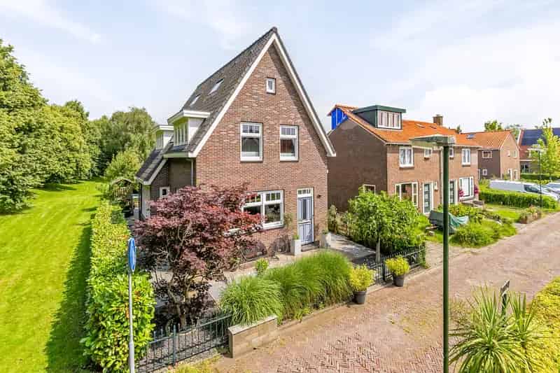 Gezinswoning Monnickendam Vesting: Ruime Tuin Moderne Isolatie