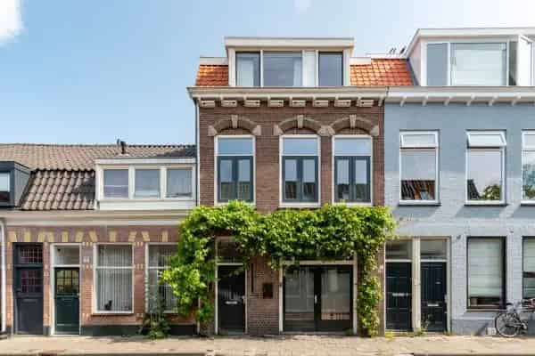 Maisonnette Haarlem Transvaalbuurt: 3 slaapkamers, dakterras
