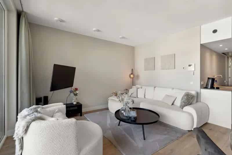 Modern Appartement Nijmegen Waalzicht