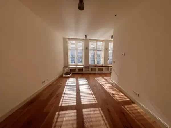 Geringeerd 3-kamerappartement Amsterdam