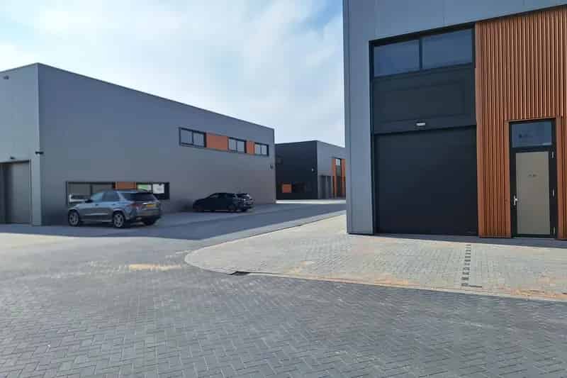 Bedrijfshal te Huur Middenmeer 118m²  A7