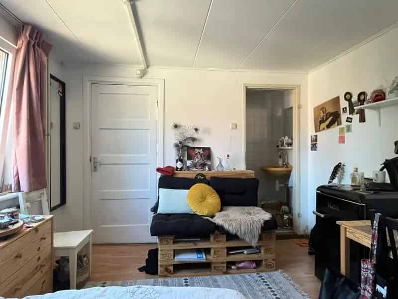 Studio Tilburg Alleenhouderstraat 1 september