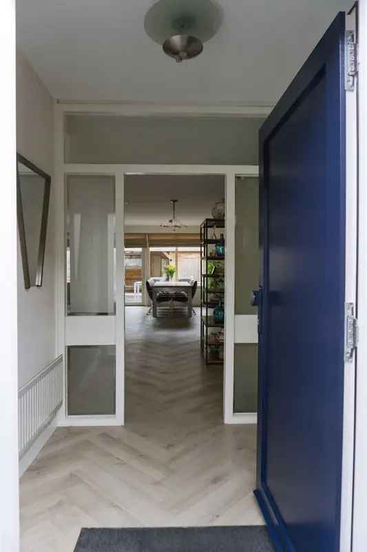 Royale 4 Slaapkamers Tussenwoning Meilust