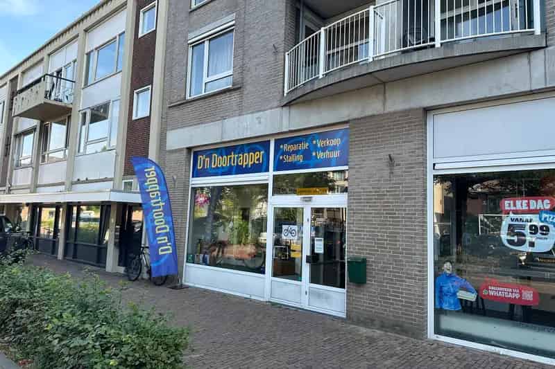 Winkel te huur Veghel Bolkenplein 92m2