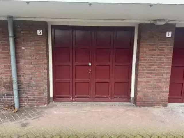 Garagebox Amsterdam Nieuw-West 17m2 Elektra Water