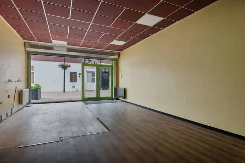Winkel te Huur Hillegom 64m² Centrum